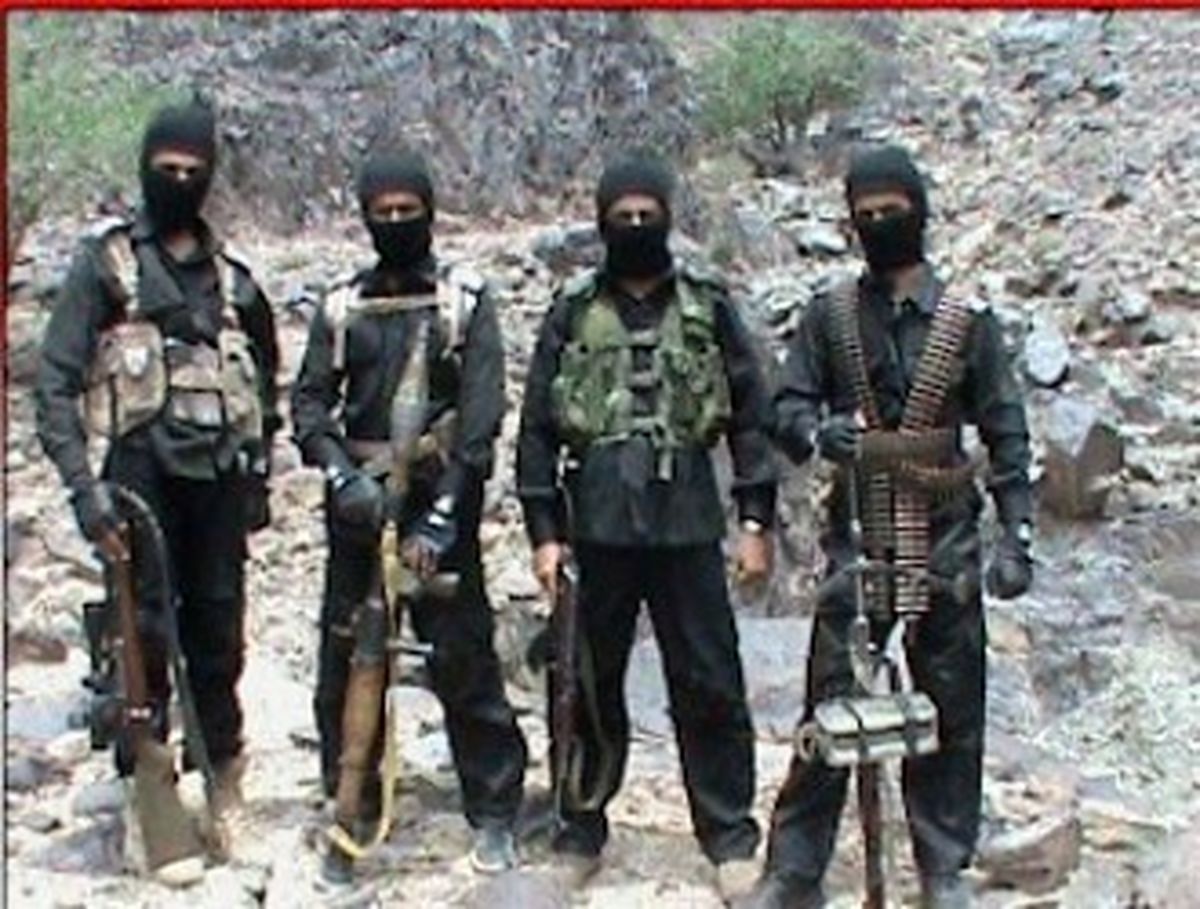 عملیات تیم گروهک تروریستی ضدانقلاب خنثی شد
