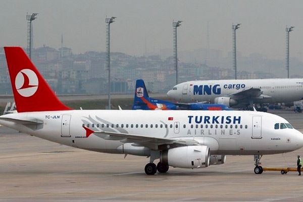 فرود اضطراری هواپیمای ترکیه در فرودگاه کانادا
