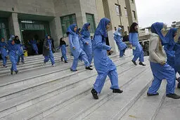 مدارس مناطق ۱، ۲ و ۳ تهران فردا دایر است
