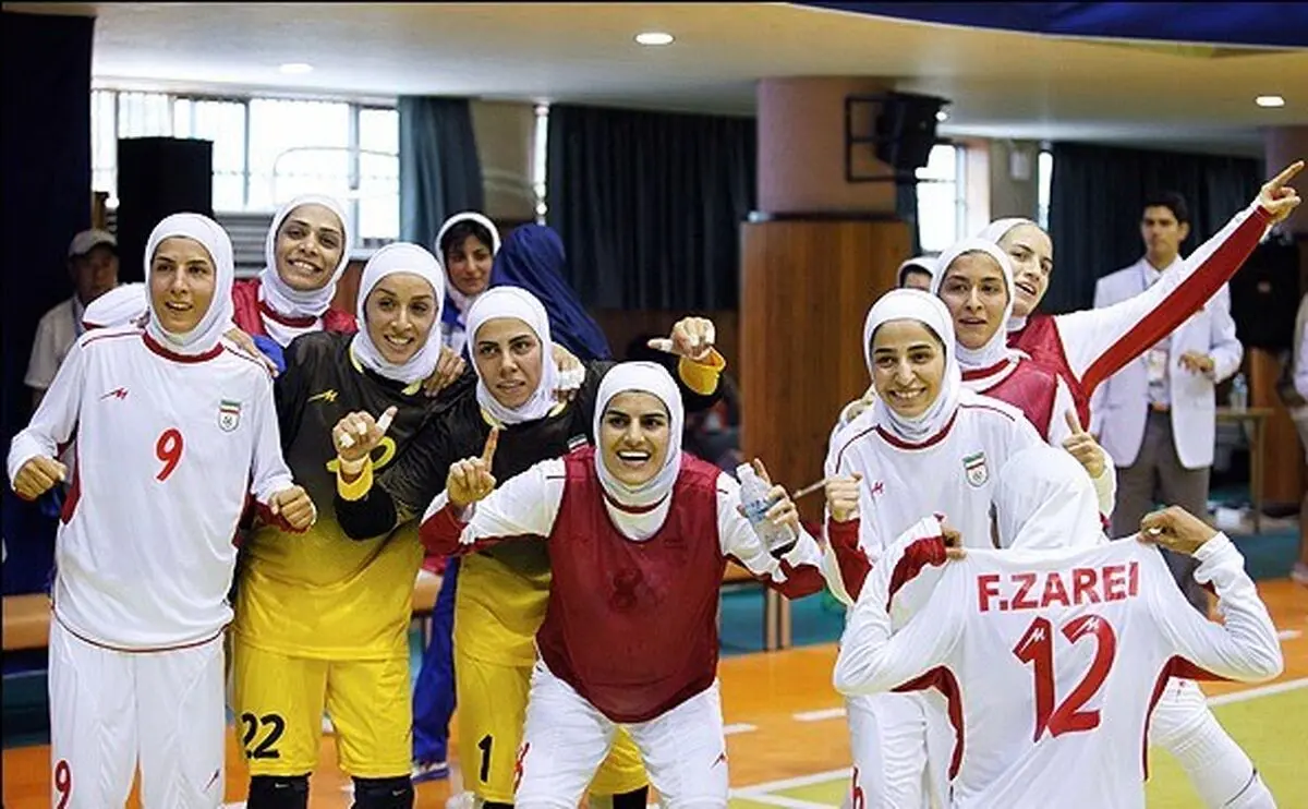 بانوان ایران برابر قهرمان جهان شکست خوردند