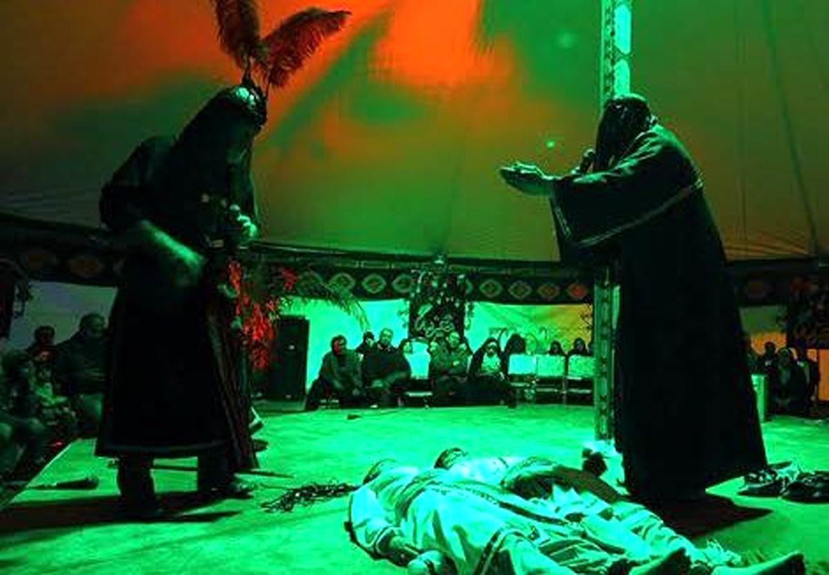 نمایش شهادت سرور و سالار شهیدان در خیمه تعزیه خوانی سعادت‌آباد