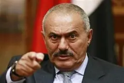 علی عبدالله صالح: ملت یمن با متجاوزان و اشغالگران مبارزه می‌کند