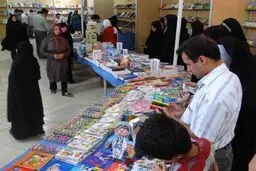 رکورد فروش نمایشگاه‌های کتاب استانی در شیراز شکسته شد