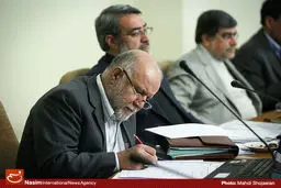 زنگنه در نامه‌‌ای به دبیرکل اوپک خواستار کاهش ۱.۳ میلیون بشکه‌ای سقف تولید روزانه نفت اوپک شد