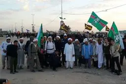تصاویری از حضور کاروانیان اهل ‌سنت ایران در راهپیمایی اربعین حسینی