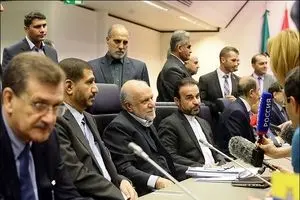 وزیر نفت: وضع  آشفته کنونی بازار نفت ناشی   از افزایش تولید است