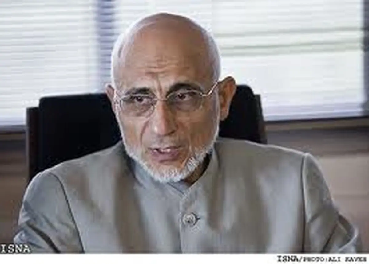 میرسلیم: فرافکنی ناهنجاری‌ها با تلاش جهادگونه شهردار تهران سازگار نیست