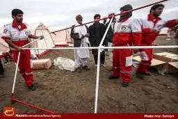 برپایی ۲۴ کمپ اسکان موقت از سوی هلال‌احمر در پایانه مرزی مهران