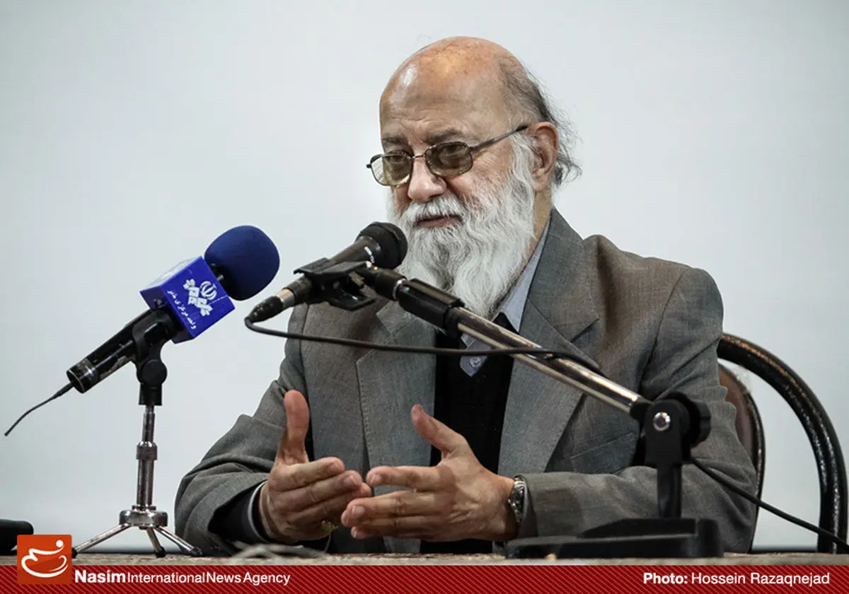 چمران در دانشگان تهران ۱۶ آذر ۱۳۳۲ را روایت می‌کند