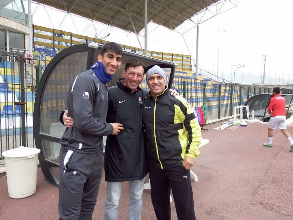 آقاجانیان در تمرین نفت تهران
حاضر شد