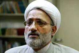 مهدوی‌کنی: نباید تصور کنیم با توافق، دشمن از دشمنی خود کوتاه می‌آید