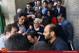 عارف: مگر می‌شود یک اصولگرا سرلیست جبهه اصلاحات شود