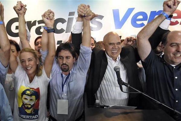پیرزوی مخالفان در انتخابات پارلمانی ونزوئلا