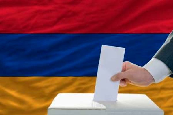 ارمنستان جمهوری پارلمانی شد
