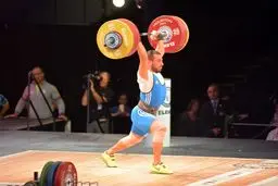 رستمی وزنه‌بردار برتر هفته شد