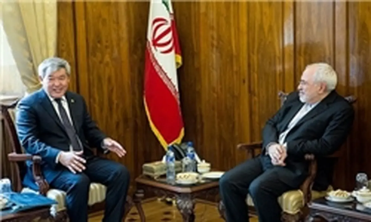 ظریف: مبارزه با تروریسم و افراط گری یکی از موضوعات مهم منطقه است