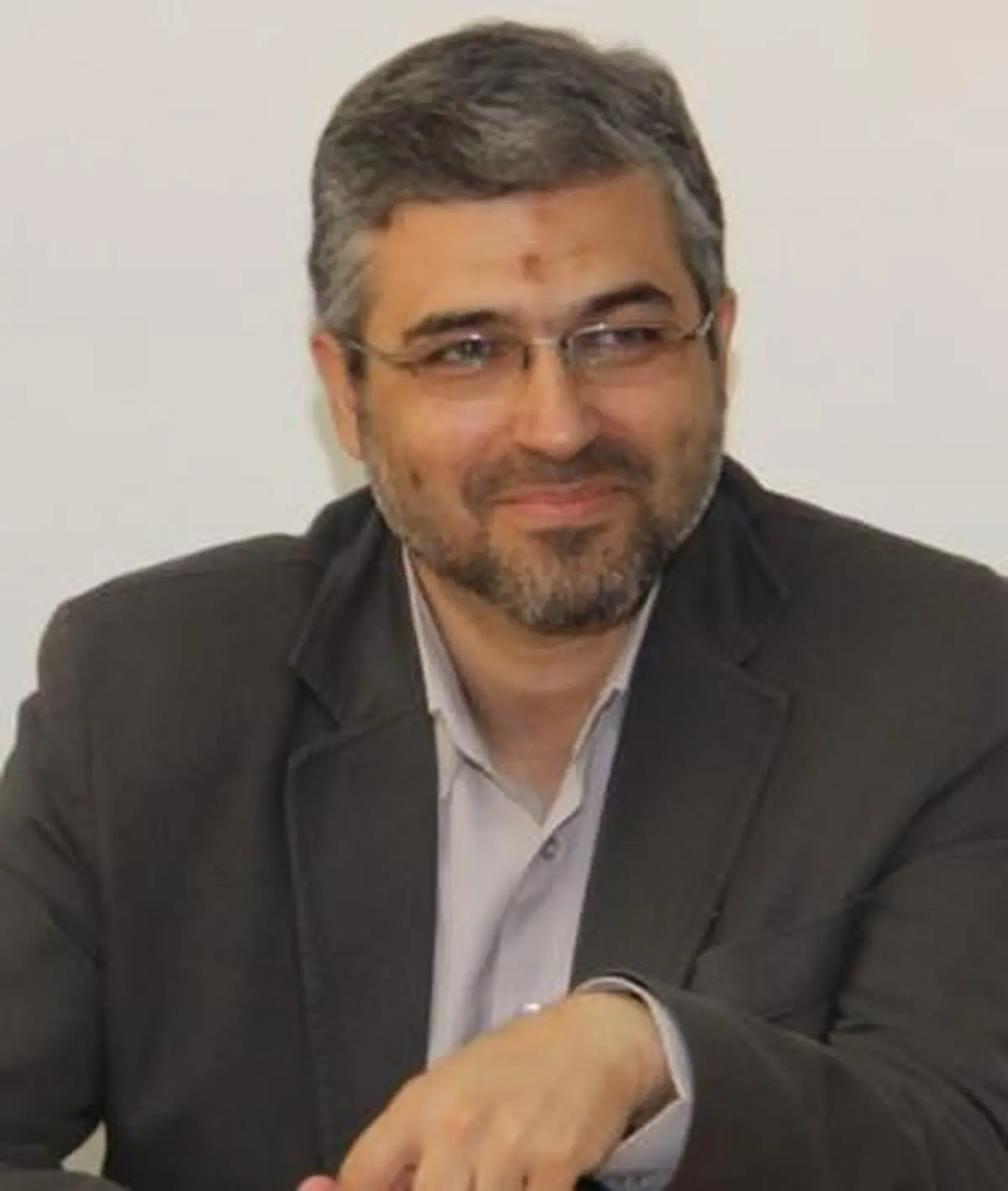 فلسفی: ۱۷۰۰ تن سیب‌زمینی که دولت دفن کرد، در کشورهای همسایه مشتری داشت