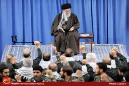 گزارش تصویری:: دیدار جمعی از بسیجیان با رهبر معظم انقلاب