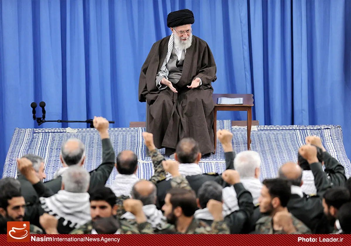 گزارش تصویری:: دیدار جمعی از بسیجیان با رهبر معظم انقلاب