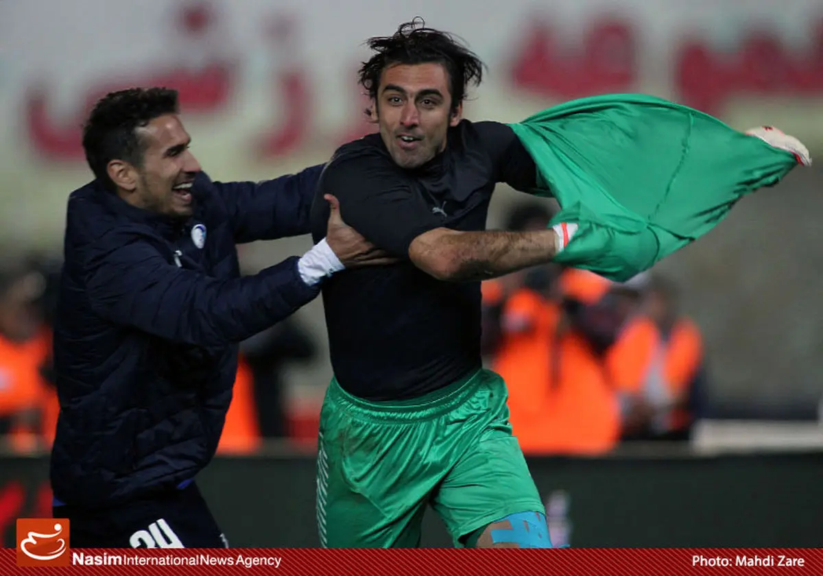 گزارش تصویری:: دیدار تیم‌های استقلال و نفت تهران