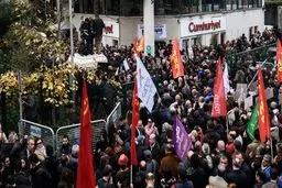 اعتراض مردم ترکیه به سرکوب رسانه‌های مخالف