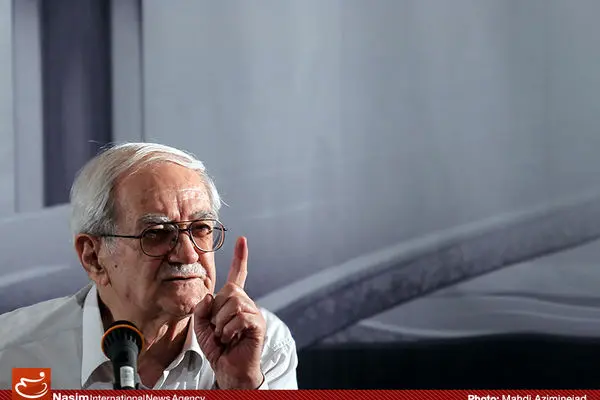 رزاقی: نقدینگی هزار هزار میلیاردی تورم و افزایش واردات را در پی دارد/ آمارها درباره کاهش تورم جای شبهه دارد!