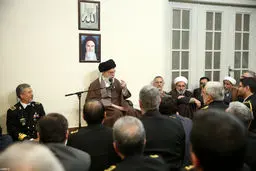 فرماندهان و مسئولان نیروی دریایی ارتش با رهبر  انقلاب دیدار کردند