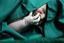 تولد نوزاد در قطار اهواز- تهران+عکس