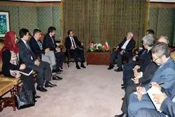 ظریف:  از هر اقدام منجر به ثبات و امنیت افغانستان استقبال می‌کنیم