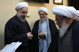 دیدار رئیس‌جمهور با دو تن از نمایندگان مردم  خراسان رضوی در مجلس خبرگان