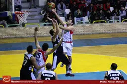 پیروزی پتروشیمی و دانشگاه آزاد در لیگ برتر بسکتبال