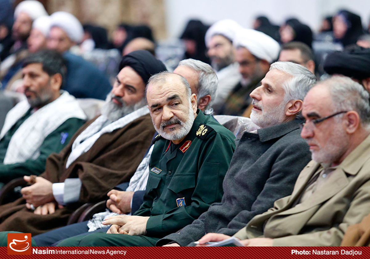گزارش تصویری-۲:: دومین مجمع عالی بسیج در مشهد