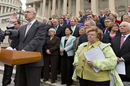 سناتورهای دموکرات: اوباما علیه ایران اقدام کند