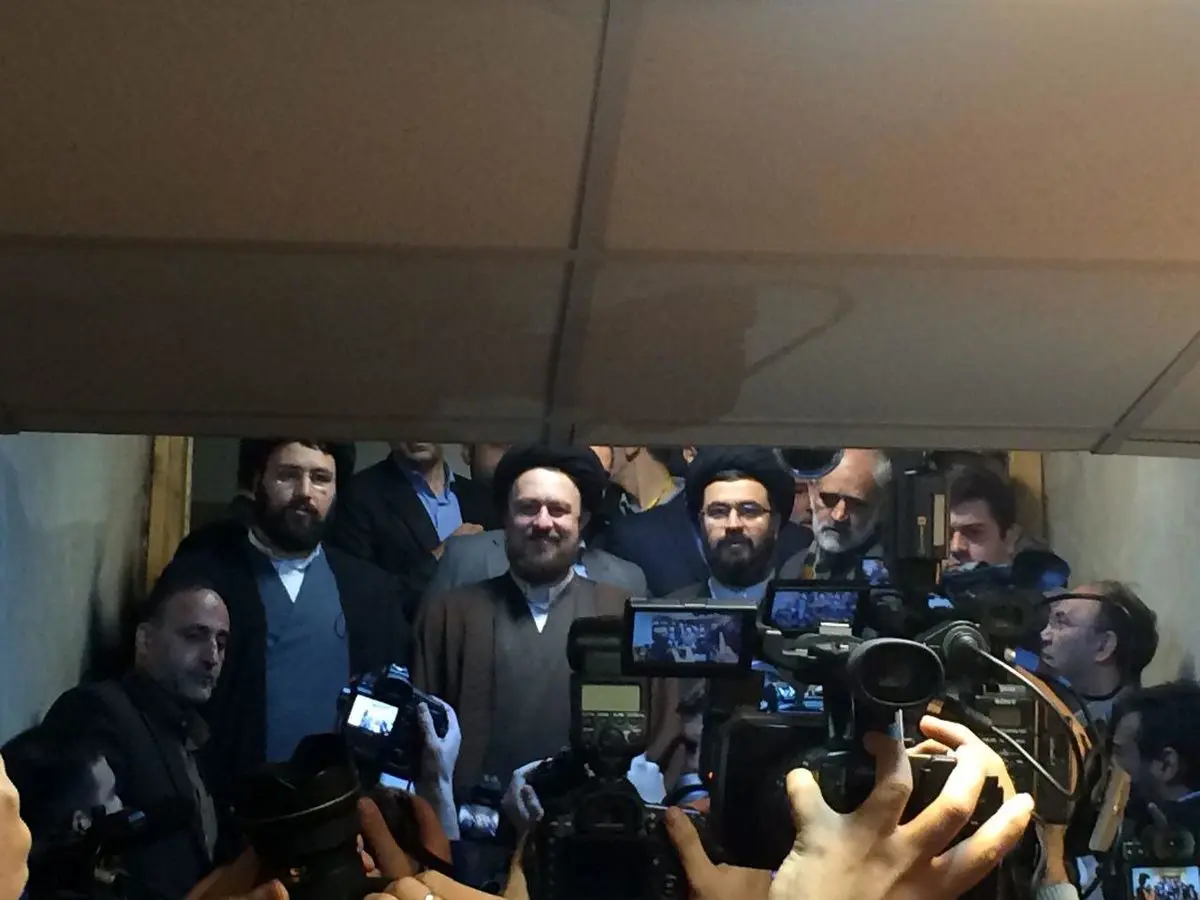 سیدحسن خمینی وارد ستاد انتخابات وزارت کشور شد