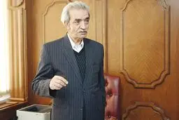 واکنش نایب رئیس اتاق بازرگانی به نعمت‌زاده؛ مدیران خارجی ۱۰ روز هم دوام نمی‌‌آورند