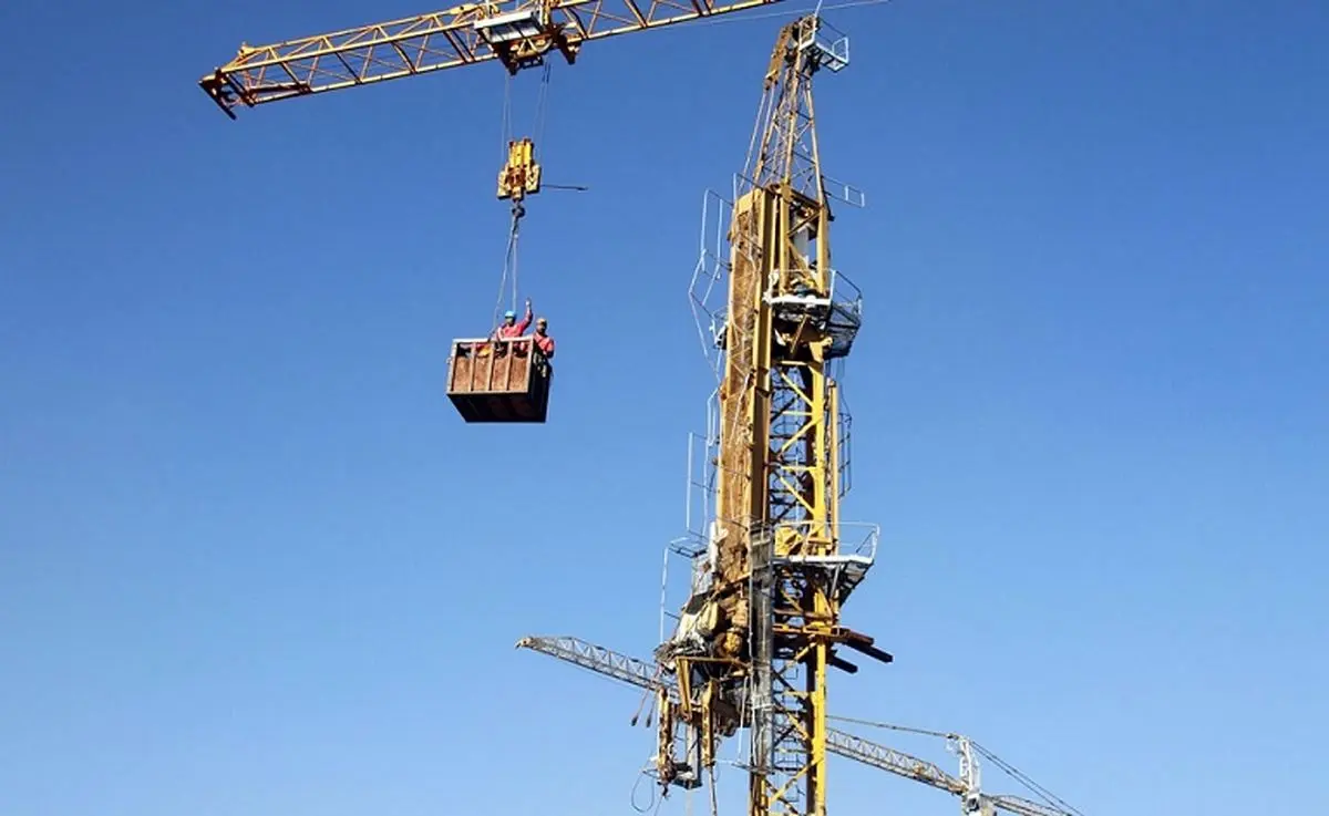 سقوط "تاورکرین" دوباره در شهر تهران حادثه آفرید