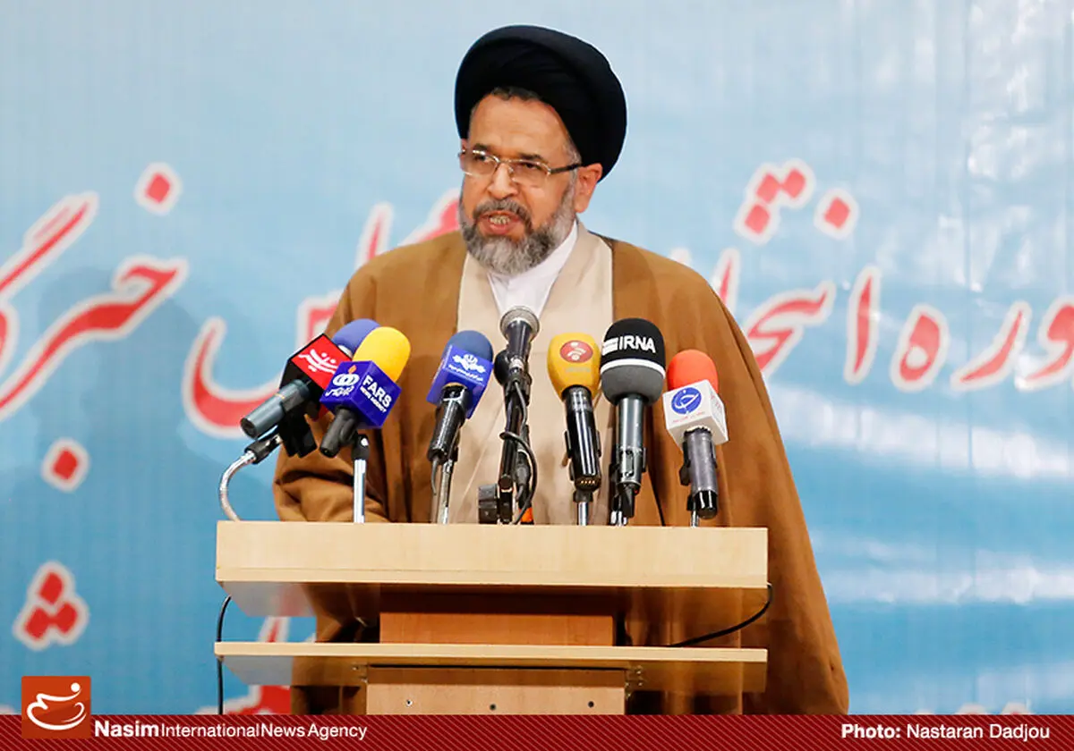 وزیر اطلاعات: در قانون اساسی چیزی به نام شورای رهبری نداریم