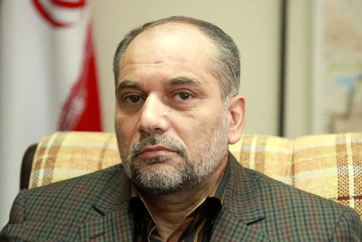 پورمطلق:   ۸۹۷ برای مجلس و ۱۵۳ نفر برای خبرگان ثبت‌نام کرده‌اند