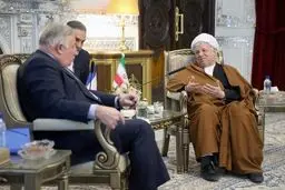 هاشمی رفسنجانی: حادثه پاریس  تجربهٔ خوبی شده تا به شکل اساسی تروریسم را جدی بگیرند