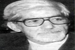 شاعری که شعرش را وقف انقلاب کرد