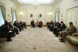 روحانی: شناسایی حامیان تروریست‌ها دشوار نیست