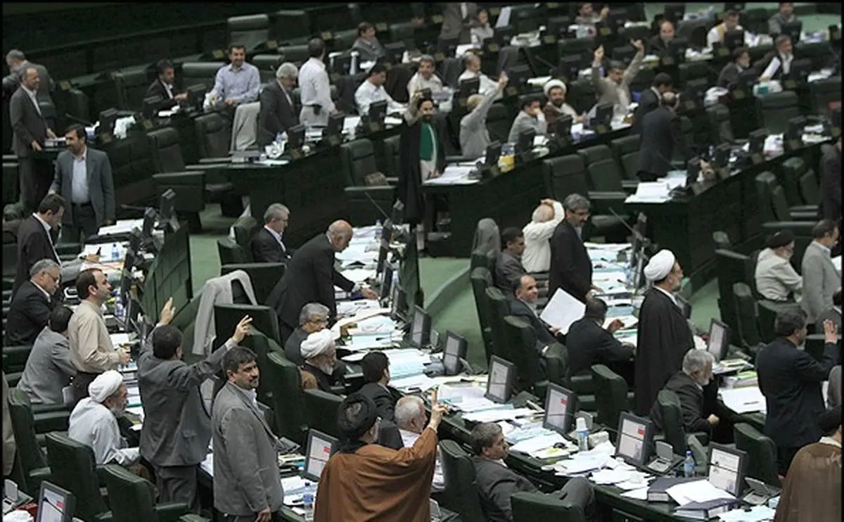 تهدید برخی نمایندگان مناطق مرزی به "آبستراکسیون"