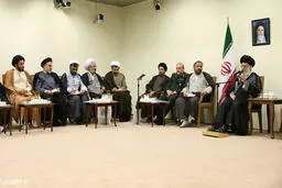 رهبر انقلاب: شاعر بودن با فقاهت منافات ندارد