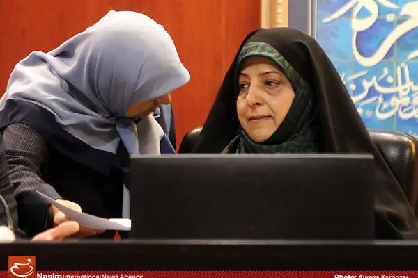 اعتراض شدید یکی از تماشاگران "مادر کشی" به معصومه ابتکار