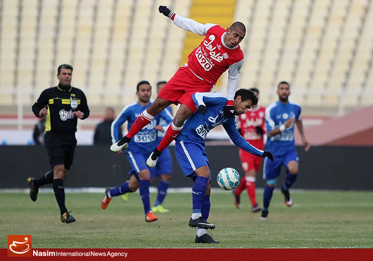 استقلال نصف راه فینالیست شدن را طی کرد