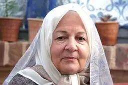 رابعه مدنی مقابل دوربین 