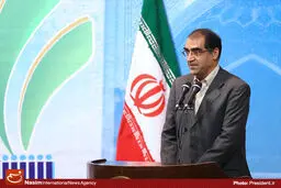 وزیر بهداشت: عدم تجمیع بیمه‌ها دلیل اجرا نشدن راهنماهای بالینی است