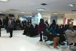 جیب خالی مردم برای جبران افزایش تعرفه‌های پزشکی
