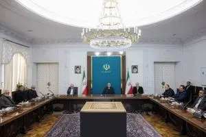 وعده رئیس جمهور برای بازگشت آرامش به بازار و افزایش قدرت خرید مردم