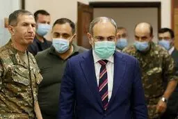 پاشینیان بار دیگر خواستار برکناری فرمانده ارتش ارمنستان شد 